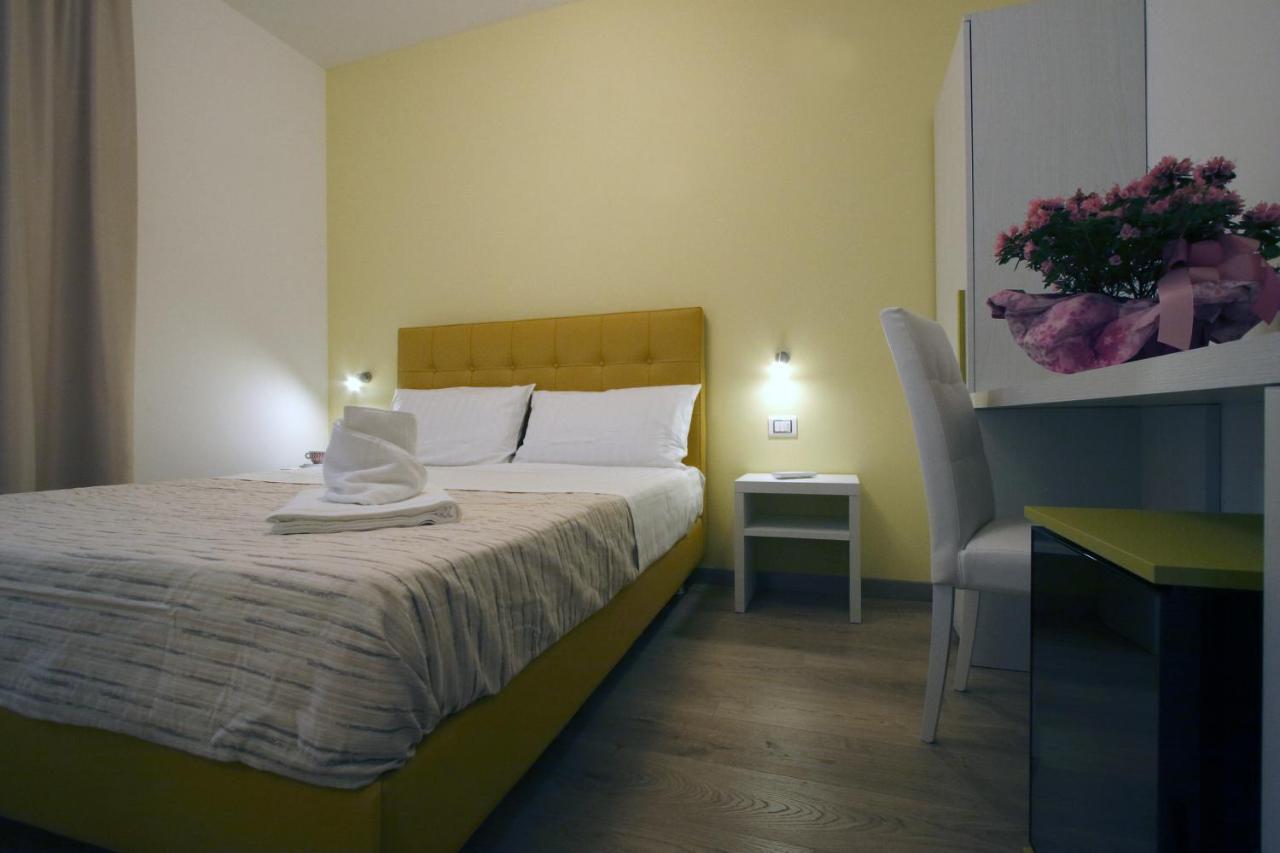 רונצ'י דיי לג'יונרי Residence Villa Frio Frio מראה חיצוני תמונה